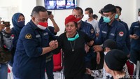 Sebanyak 20 pekerja migran Indonesia (PMI) tiba di tempat perlindungan (shelter) milik Badan Perlindungan Pekerja Indonesia (BP2MI) di Benda, Kota Tangerang.