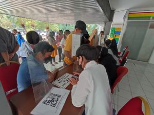 Tak Reservasi Tiket Online, Ratusan Calon Pengunjung Ancol Diputar Balik