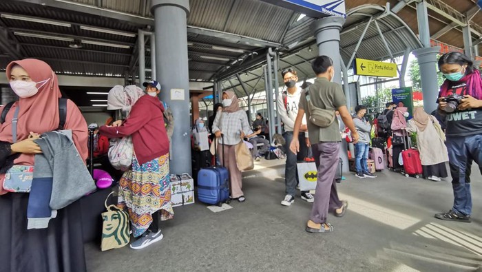 Selama Lebaran Tiket Kereta Dari Surabaya Terjual 360 Ribu, ini Tujuan Favoritnya
