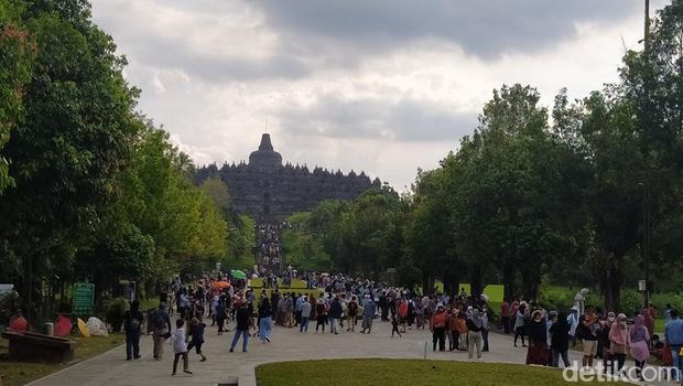 Suasana Candi Borobudur, Kabupaten Magelang, Jawa Tengah, Rabu (4/5/2022).