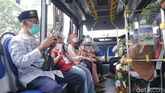 Suasana di Trans Metro Deli, Medan
