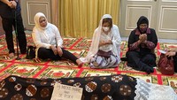 Pemakaman Mieke Wijaya akan berlangsung hari ini di Tanah Kusir, Jakarta Selatan, usai menjalankan salat zuhur. Foto: Pingkan Anggraini/ detikHOT