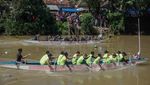 Tradisi Unik Lebaran di Batang, Lomba Perahu Dayung Tradisional
