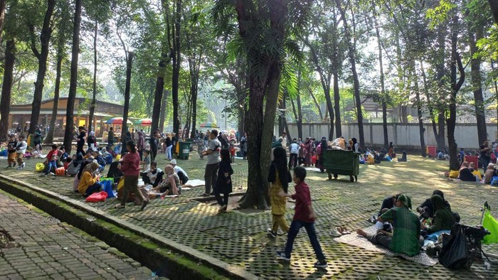 15 ribu orang kunjungi Ragunan pagi ini (Anggi/detikcom)