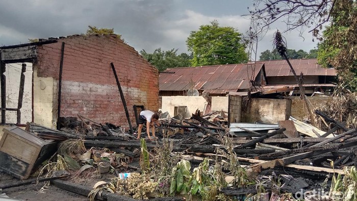 3 rumah warga di Kota Manado, Sulut, terbakar.