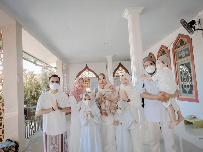 Bella Sulian bella sulian