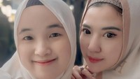 Bella Sulian berfoto dengan kakaknya. (Foto: dokumen pribadi)