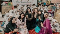 Sebelum Lebaran, Bella Sulian mengadakan kegiatan sosial berbagi terhadap anak yatim piatu. (Foto: dokumen pribadi)