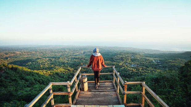 Bukit Pemedengan di Dusun Sajang Desa Sajang Kecamatan Sembalun Kabupaten Lombok Timur, NTB.