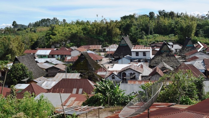 Rumah adat karo