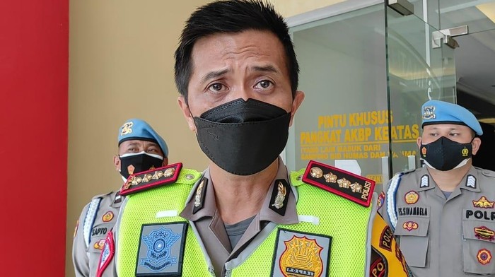 Dirlantas Polda Sumut Kombes Pol Indra Darmawan Irianto saat diwawancara di Polda Sumut, Rabu (4/5/2022).