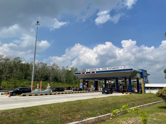 Gerbang Tol Itera Kotabaru