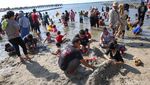 Kawasan Pantai Ancol Masih Dipadati Pengunjung, Begini Situasinya
