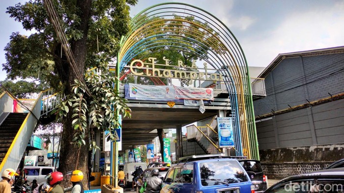 Kawasan Wisata Belanja Cihampelas Bandung