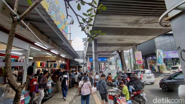 Kawasan Wisata Belanja Cihampelas Bandung