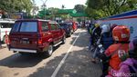 Pengunjung TMII Membludak Hari Ini