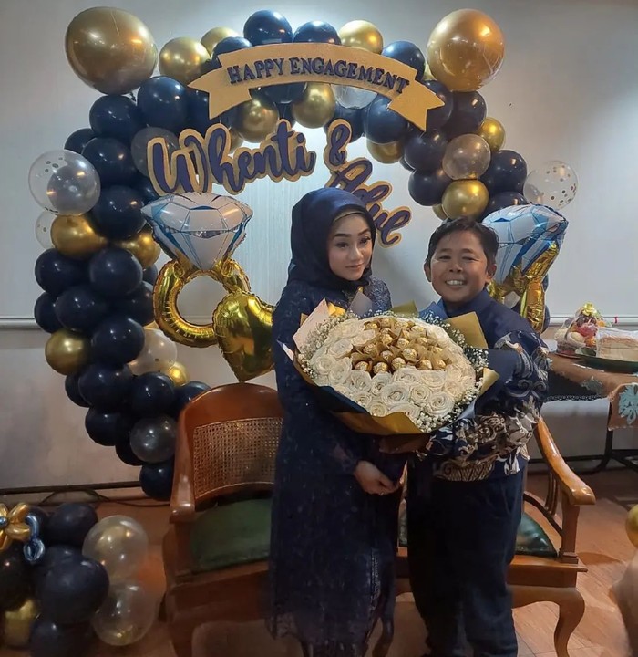 Pertunangan Adul Pertunangan Adul