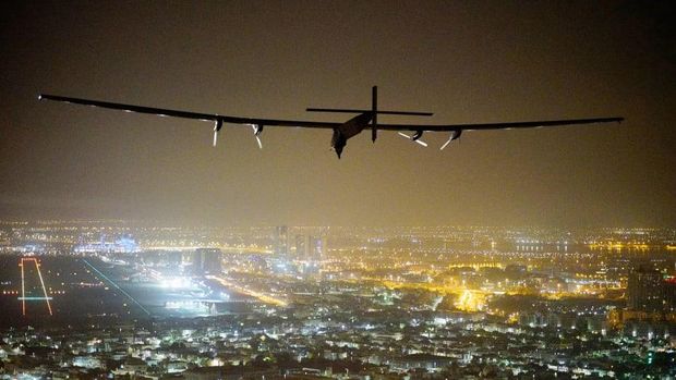 Pesawat Solar Impulse 2