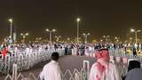 Warga Arab Rayakan Idul Fitri dengan Pesta Kembang Api, Tiket Ludes Terjual!