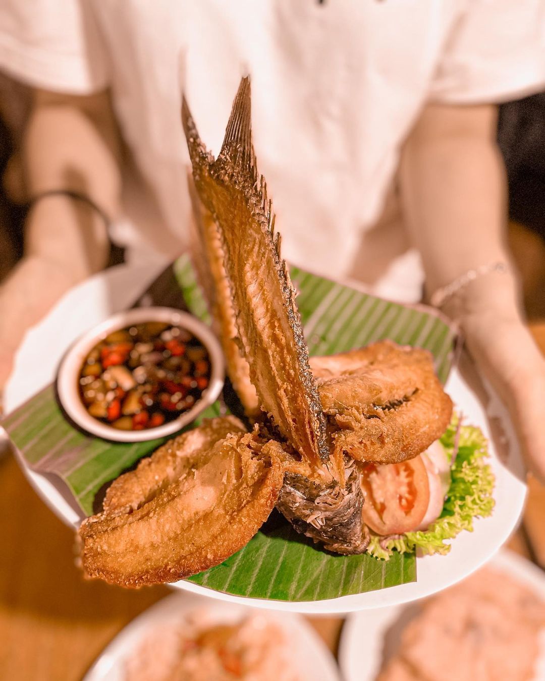 Restoran Sunda di Lembang, Bandung yang Punya Menu Gurame Goreng