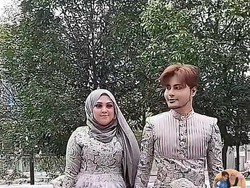 7 Foto Wanita Viral Pakai Baju Lebaran Heboh ala Mermaid, Bisa Sapu Jalanan