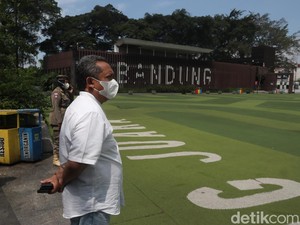 Walkot Yana Buka Kemungkinan Alun-alun Bandung Dibuka Saat Tahun Baru