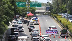 Antisipasi Arus Balik, Ruas Tol Dalkot Arah Cikampek Ditutup