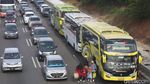 Arus Balik, Tol Jakarta Cikampek Terpantau Macet Selepas GT Cikatama
