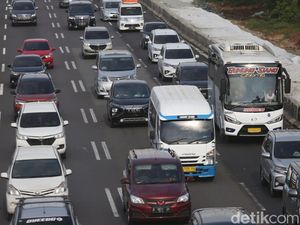 Stres Terjebak Macet Arus Balik? Catat! Resep Anti Stres di Jalan dari Psikolog