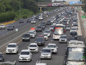 Awas Macet Hari Ini, 60% Pemudik Belum Balik