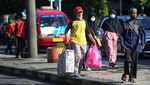 Arus Balik, Warga Mulai Tiba di Terminal Kampung Rambutan