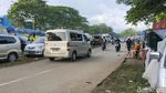 Bak Lautan Manusia, Begini Ramainya Pantai Santolo Garut Saat Libur Lebaran