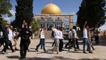 Bentrokan Warga Palestina vs Polisi Israel Pecah Lagi di Masjid Al-Aqsa