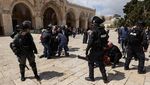 Bentrokan Warga Palestina vs Polisi Israel Pecah Lagi di Masjid Al-Aqsa