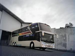 Tampilan Bus Tingkat Terbaru PO Sinar Jaya