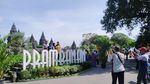 Potret Ramainya Libur Lebaran di Candi Prambanan, Bikin Rindu