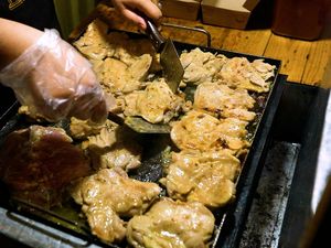 Luar Biasa! Steak Kaki Lima, Tapi Harus Order Dua Hari Sebelumnya