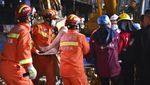Gedung di China Runtuh, Puluhan Korban Terjebak Hingga 130 Jam