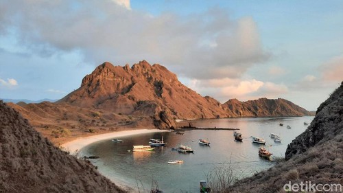 Ilustrasi Pulau Intan