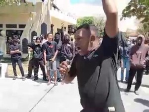 Polres Muna Digeruduk Buntut Pria Tewas Usai Diamankan Polisi