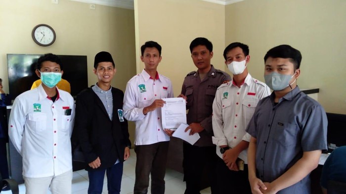 Mahasiswa di Kaltim polisikan Rektor ITK Prof Budi Santosa Purwokartiko