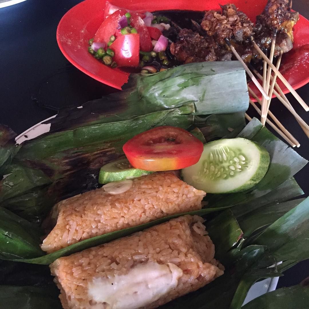 Melintas di Serang, Mampir Dulu Makan Nasi Sumsum dan Rabeg Enak