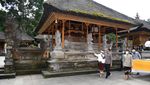 Momen Jokowi Kunjungi Pura Tirta Empul, Ingin Kelestariannya Dijaga