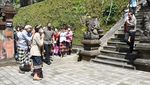 Momen Jokowi Kunjungi Pura Tirta Empul, Ingin Kelestariannya Dijaga