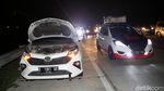 Potret Kemacetan Tol Japek Km 48, Banyak Pengemudi Istirahat di Bahu Jalan