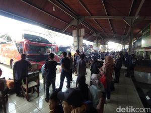 Ramainya Terminal di Wonogiri, Kaum Boro Mulai Tinggalkan Kampung
