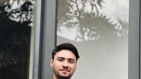 Refal Hady pemeran film sekaligus series Wedding Aggrement. Ia berperan sebagai Bian yang membuat namanya semakin populer. Foto: Instagram @refalhady