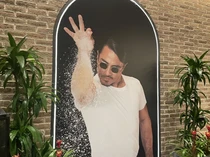 Salt Bae Bangkrut? Ini 5 Restoran Mewah Miliknya yang Ditutup