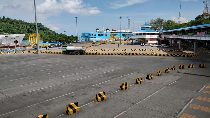 Suasana di Pelabuhan Merak (M Iqbal-detikcom)