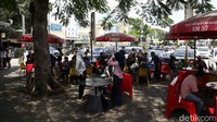 Pemilihan waktu mudik usai lebaran bukan tanpa alasan. Selain terlebih dahulu lebaran di daerah asal, mudik usai lebaran dinilai lebih santai karena tidak terjebak macet karena berbarengan dengan pemudik lain. Apalagi kini masuk masa arus balik.